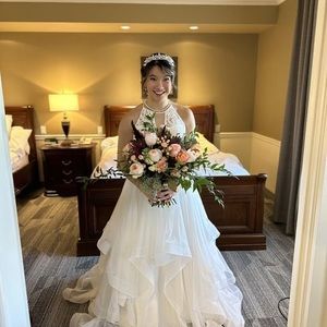 Meet your Posher, Angelina